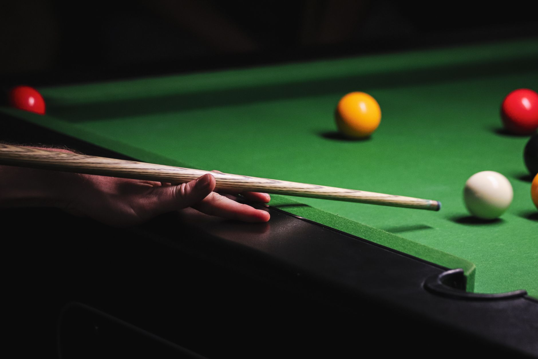 Best Snooker Cues on Amazon UK (2026): Fast-Delivery Picks Reviewed